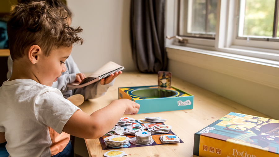 Vers l'utilisation autonome du jeu Potions mathématiques en classe de maternelle 4 ans